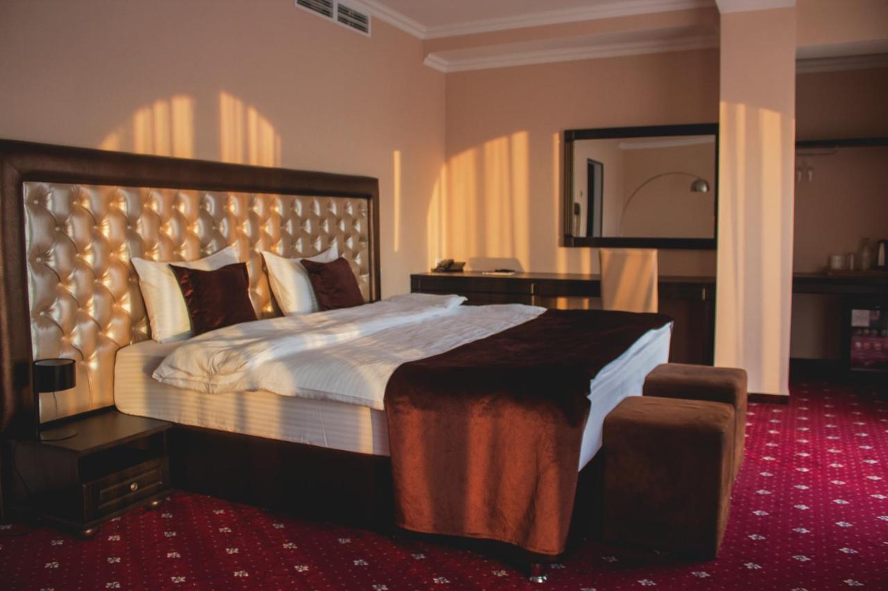 Bernardazzi Grand Hotel Кишинів Екстер'єр фото