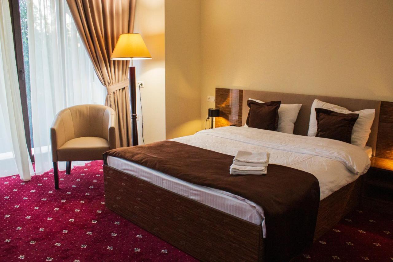 Bernardazzi Grand Hotel Кишинів Екстер'єр фото