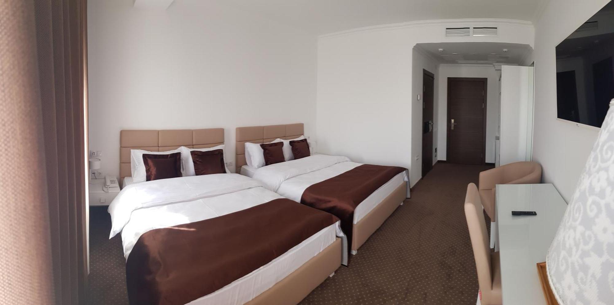Bernardazzi Grand Hotel Кишинів Екстер'єр фото